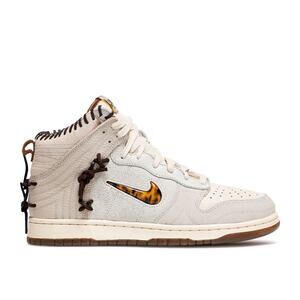 Nike Bodega X Dunk High 'Friends & Family